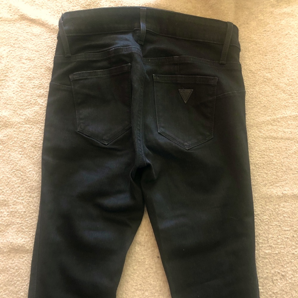 Guess brand black skinny jeans, Size US 25